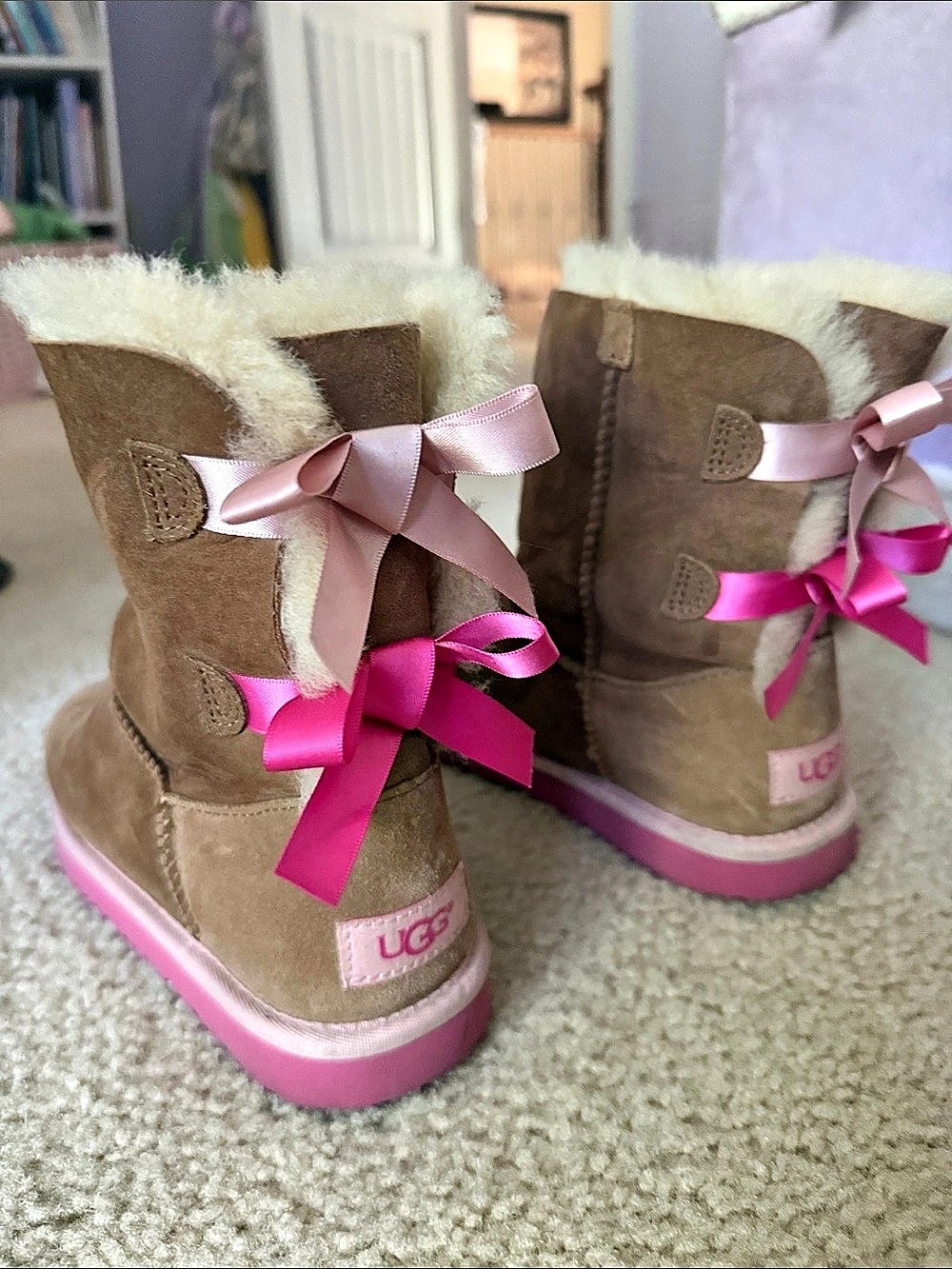 UGG Bailey Bow II Kids Boots Brown & Pink Girls US 10